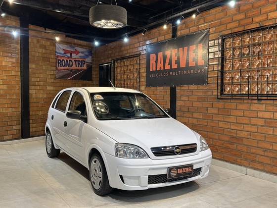 CHEVROLET CORSA 1.4 MPFI MAXX 8V FLEX 4P MANUAL CHEVROLET CORSA 1.4 MPFI MAXX 8V FLEX 4P MANUAL